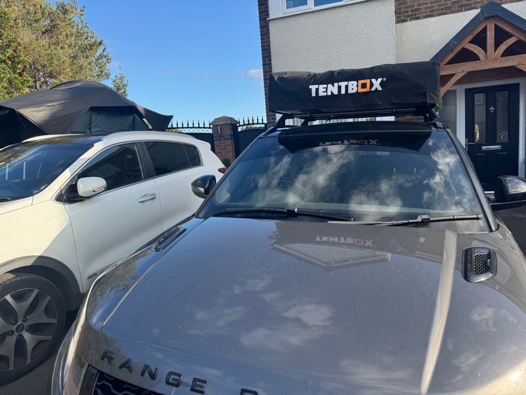 Tentbox Lite 2.0 With Living Pod Excellent Condition 