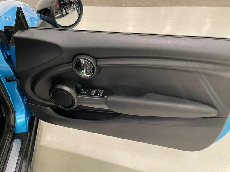 2018 MINI Convertible 1.5 Cooper II 2dr Auto CONVERTIBLE PETROL Automatic