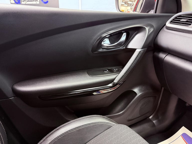 2017 Renault Kadjar 1.5 dCi Dynamique S Nav EDC Euro 6 (s/s) 5dr HATCHBACK Diesel Automatic