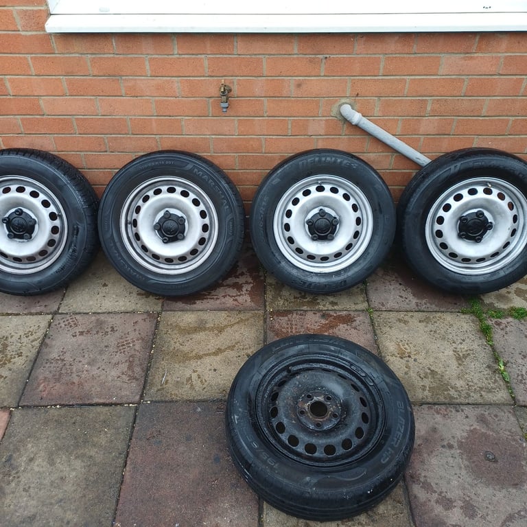 Vw caddy rims x5