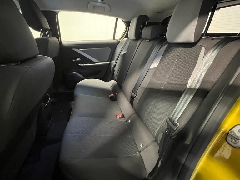 2022 Vauxhall Astra 1.2 Turbo Design Hatchback 5dr Petrol Manual Euro 6 (s/s) (130 Ps) HATCHBACK ...