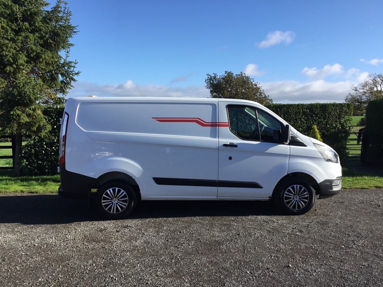 image for 2019 Ford Transit Custom 2.0 EcoBlue 105ps Low Roof Leader Van PANEL VAN Diesel Manual