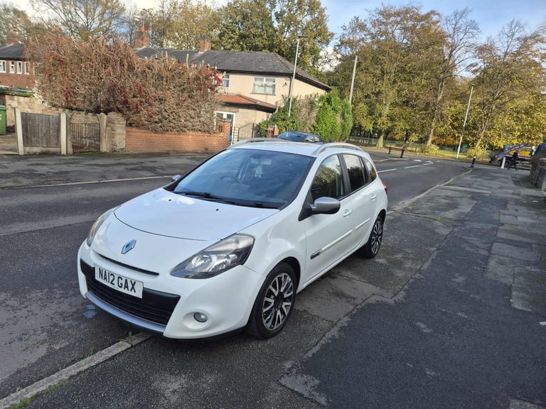 Renault, CLIO, Estate, 2012, Manual, 1461 (cc), 5 doors