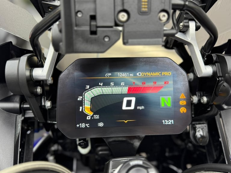 2020 20 BMW R1250GS Rallye - AKROPOVIC - Recent Service @ BMW Main Dealers