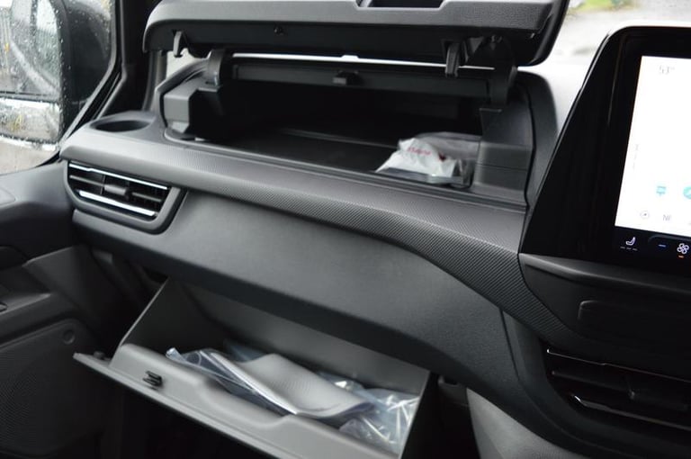 2025 Ford Transit Custom 2.0 EcoBlue 150ps H1 Van Limited PANEL VAN DIESEL Manual