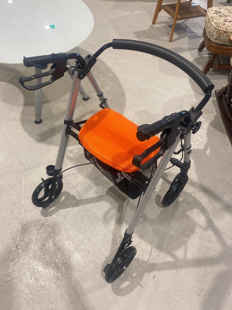 Mobility Walker New 