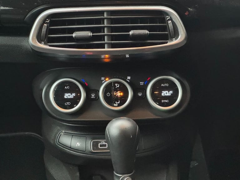 2021 Fiat 500X 1.3 FireFly Turbo MultiAir Cross Plus SUV Cinema Black Petrol DCT Euro 6 (s HATCHB...