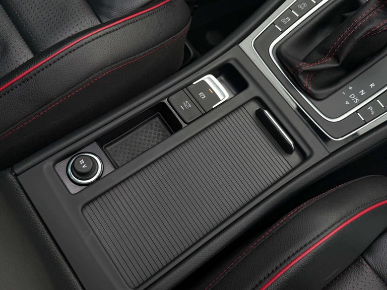 2020 Volkswagen Golf 2.0 Golf GTi Performance TSi Semi-Auto 5dr Hatchback Petrol Automatic