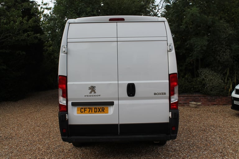 2021 Peugeot Boxer 2.2 BlueHDi H2 Professional Van 140ps PANEL VAN Diesel Manual