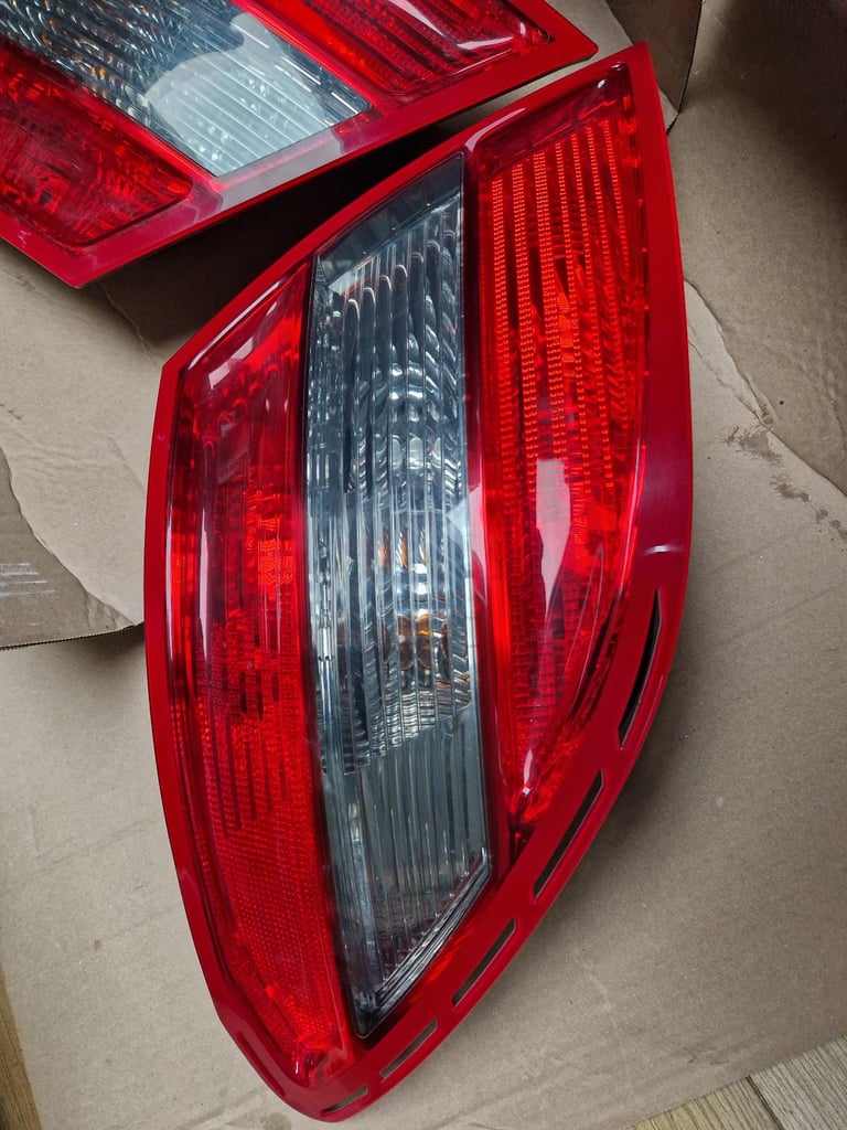 Mercedes C-class 2008-2014 Rear/tail Light