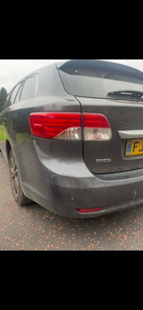 Toyota, AVENSIS, Estate, 2013, Manual, 1years MOT, 1998 (cc), 5 doors