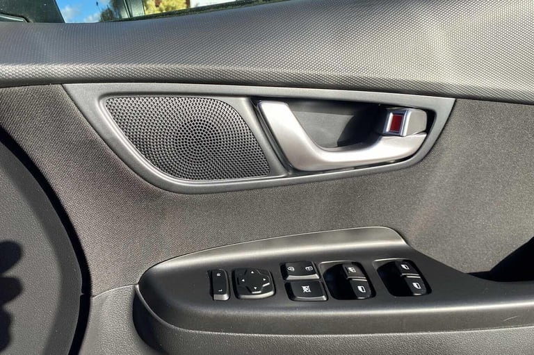 2022 Hyundai KONA 1.0 TGDi 48V MHEV SE Connect 5dr HATCHBACK Petrol/Electric Hybrid Manual