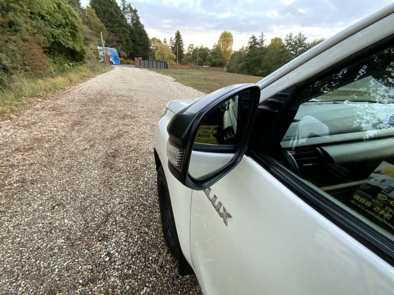 2019 Toyota Hilux 2.4 D-4D Active Pickup Double Cab 4dr Diesel Manual 4WD Euro 6 (3.5t) (150  PIC...