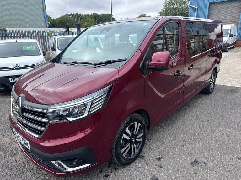 2023 Renault Trafic 2.0 dCi Blue LL30 Sport+ Crew Van Double Cab 150ps