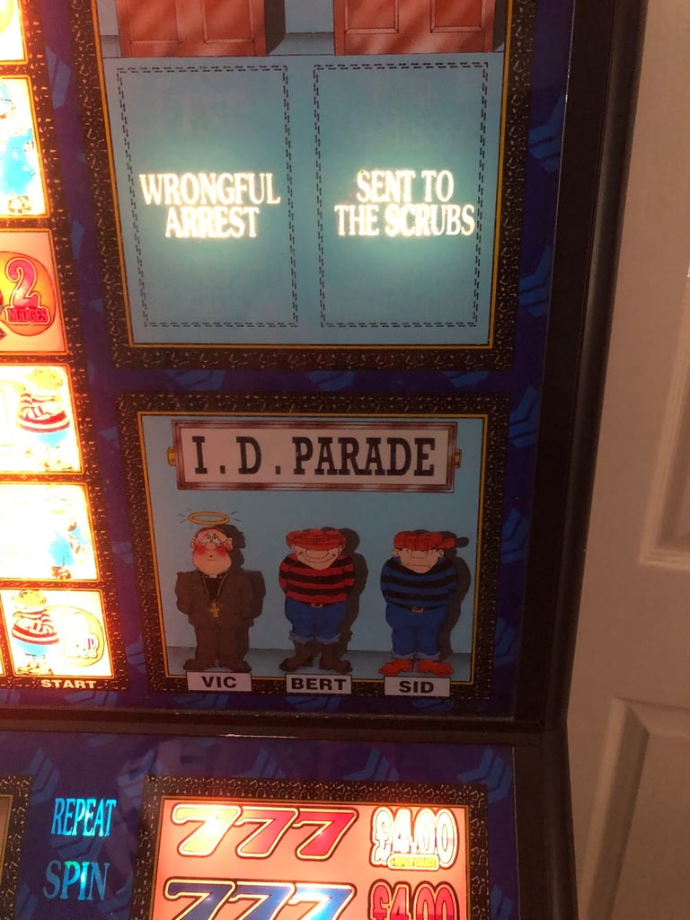 Gaming machine cops n robbers 💰