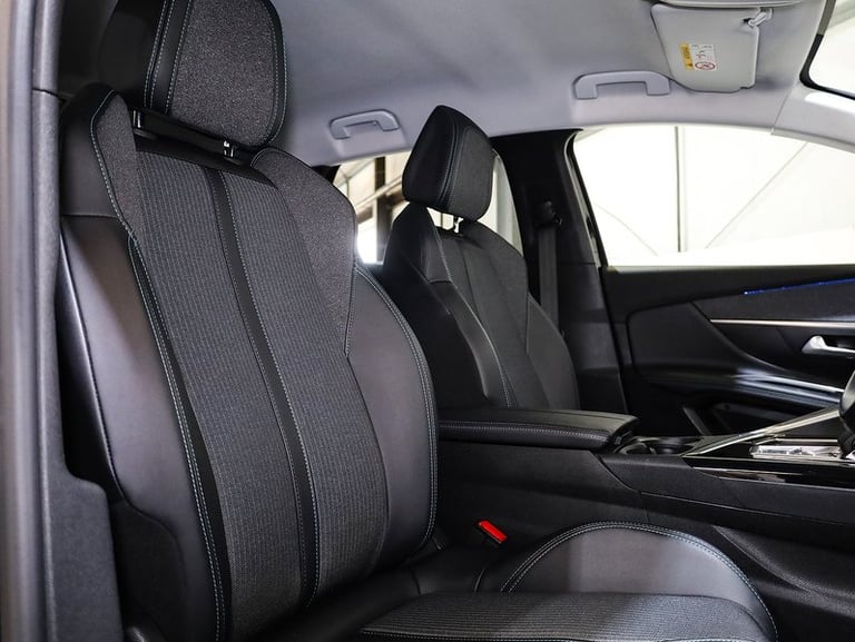 2022 Peugeot 3008 1.6 Hybrid 225 Allure Premium 5dr e-EAT8 HATCHBACK PETROL/ELECTRIC Automatic