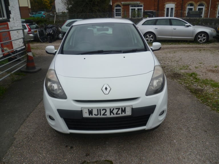 2012 Renault Clio 1.5 dCi 88 Expression 5dr HATCHBACK Diesel Manual