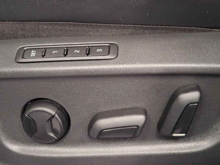 SKODA KODIAQ 2.0 TDI Laurin &amp; Klement DSG 4WD Euro 6 (s/s) 5dr (7 Seat) 2021