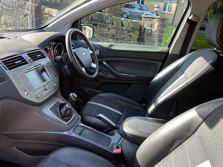 2010 Ford Kuga 2.0 TDCi Titanium SUV 5dr Diesel Manual