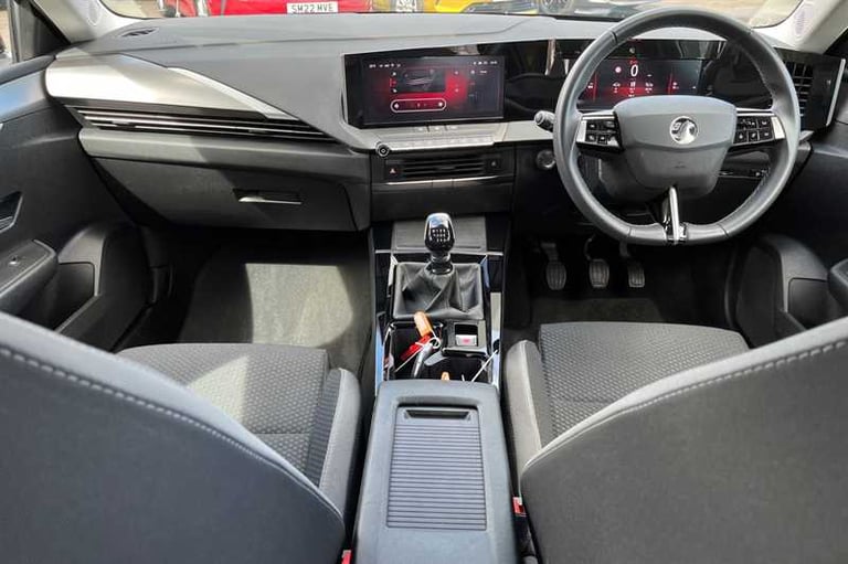 2022 Vauxhall Astra 1.2 Turbo Design Hatchback 5dr Petrol Manual Euro 6 (s/s) (130 ps) Hatchback ...