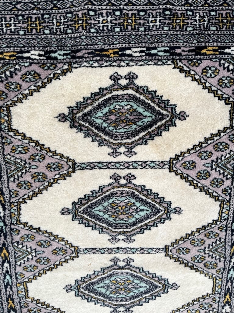 Pakistani Bokhara rug