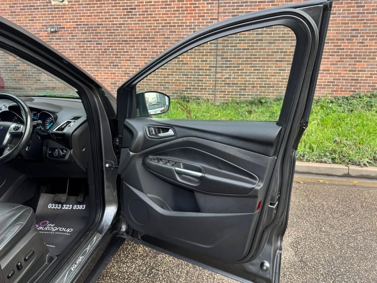 2016 Ford Kuga 2.0 TDCi 180 Titanium X Sport 5dr Powershift HATCHBACK DIESEL Automatic