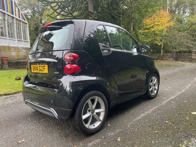 2014 smart fortwo Edition21 mhd 2dr Softouch Auto COUPE Petrol Automatic