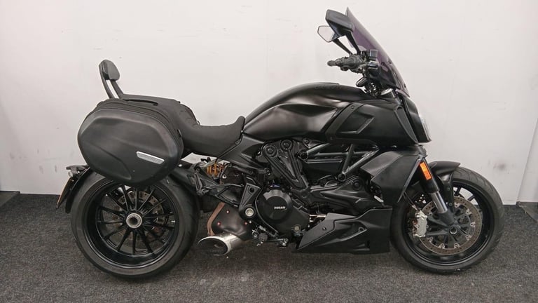 image for DUCATI DIAVEL 1260 ** 12 MONTH MOT - TERMIGNONI - PANNIERS **