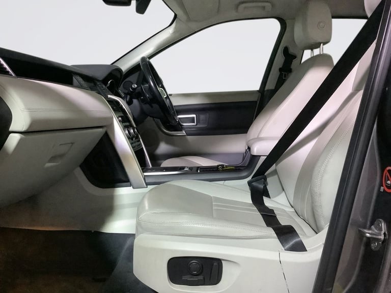 2017 Land Rover Discovery Sport 2.0 TD4 180 HSE 5dr Auto ESTATE DIESEL Automatic