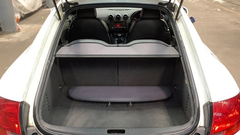 2011 Audi TT 2011 2.0 TDI Quattro Sport 2dr [2011] WHITE HALF LEATHER SERVICE HISTORY COUPE Diese...