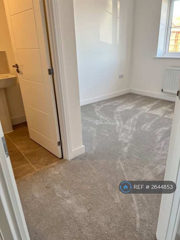 3 bedroom house in Sephton Drive, Longford, Coventry, CV6 (3 bed) (#2644853)