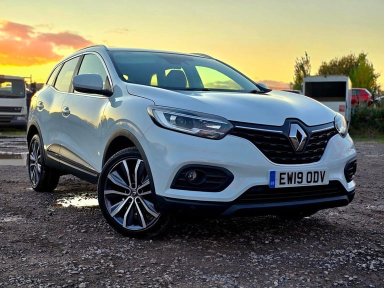 2019 Renault Kadjar 1.3 TCe Iconic SUV 5dr Petrol EDC Euro 6 (s/s) (140 ps) SUV Petrol Automatic