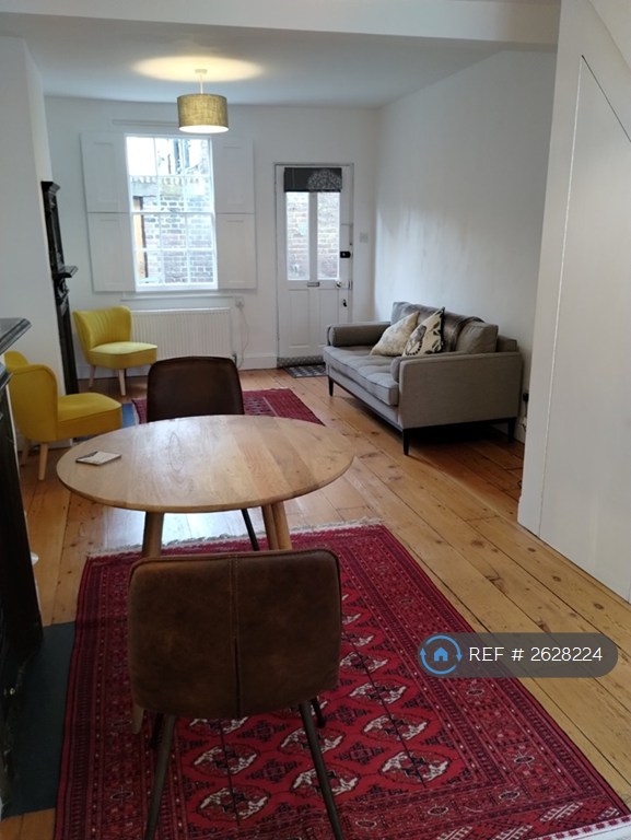 2 bedroom house in Lancaster Cottages, Richmond Upon Thames, TW10 (2 bed) (#2628224)