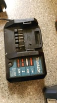 Makita 18v G series charger with battery 
