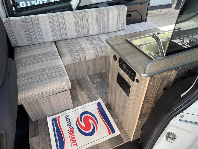 2015 (65)reg Fiat Doblo 1.6 M-Jet Camper Van - 1 Owner - 15250 miles