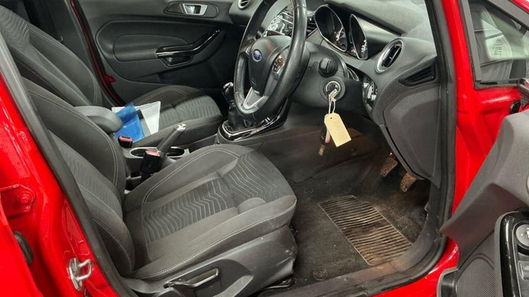 2013 Ford Fiesta 1.0T EcoBoost Titanium Euro 5 (s/s) 5dr HATCHBACK Petrol Manual