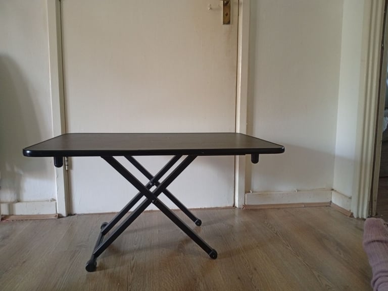 Gold down table 