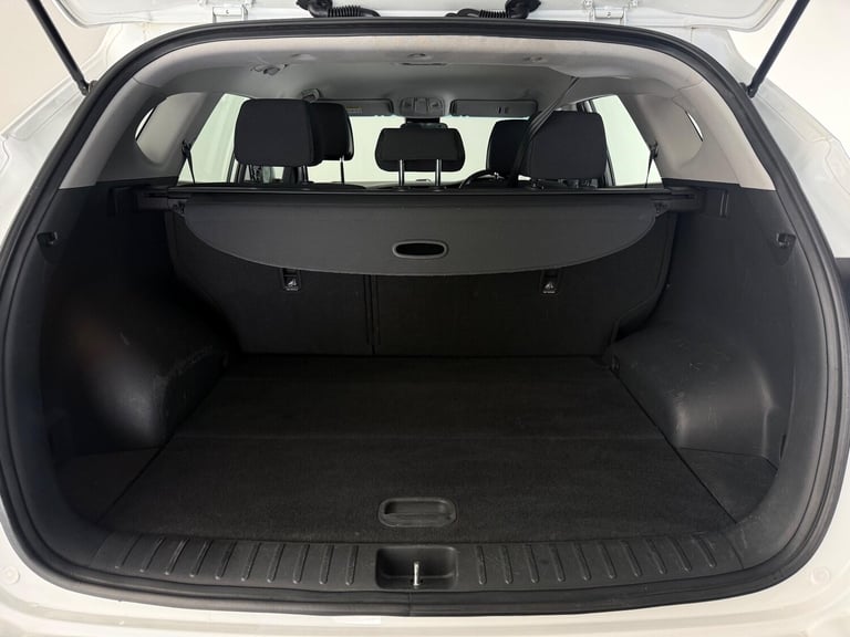 2016 Hyundai TUCSON 1.7 CRDi Blue Drive SE Nav 5dr 2WD ESTATE DIESEL Manual