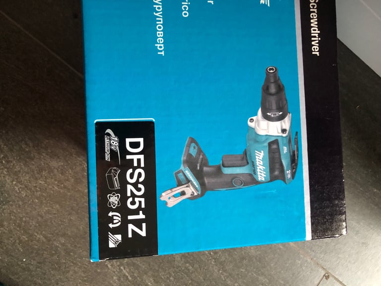 Makita 18v naked tek gun 