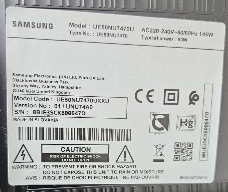 Samsung 50 inch Smart TV + Soundbar & Wireless Subwoofer Bundle Excellent Condition
