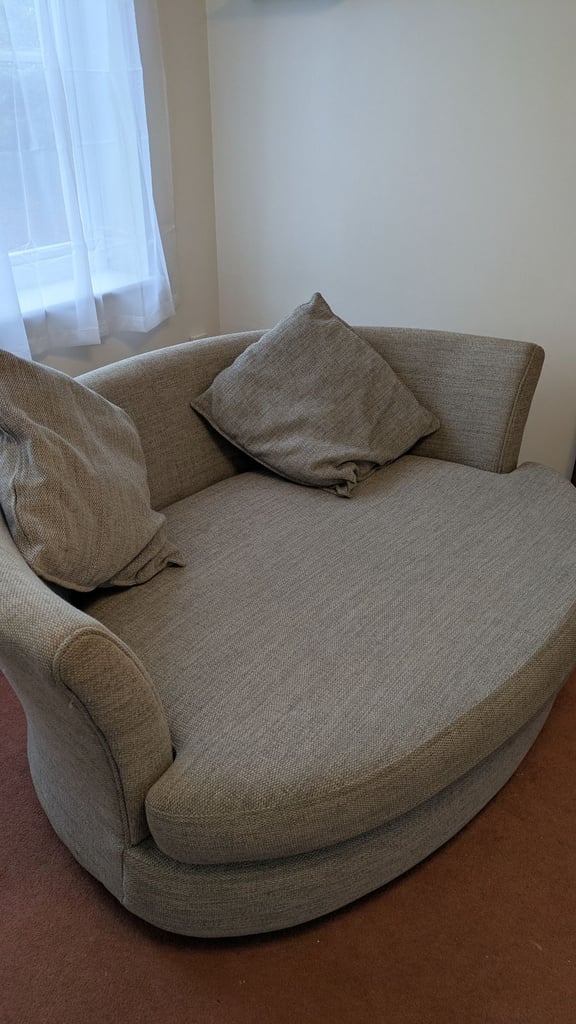 image for Light grey settee 