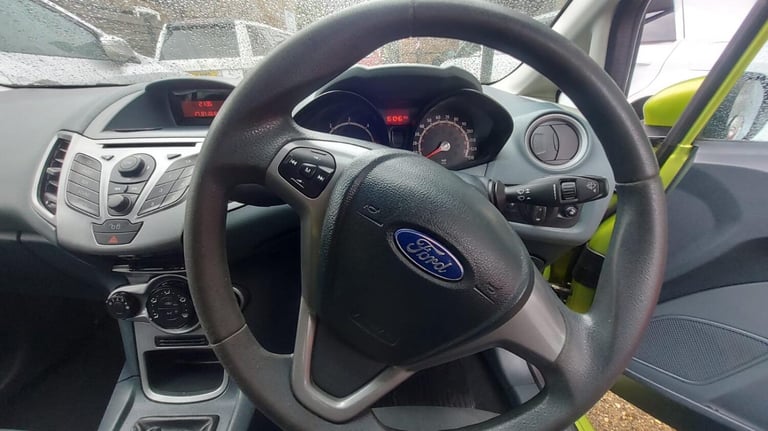 FORD FIESTA 1.4 TDCi Edge 2011