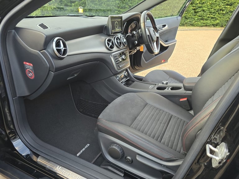 2015 Mercedes-Benz GLA 1.6 Sport 7G-DCT SUV Petrol Automatic