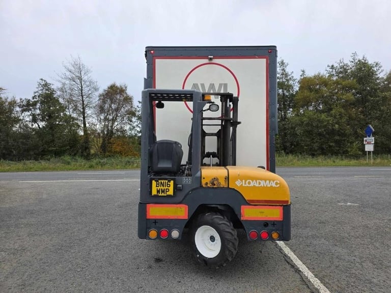 2016 Scania P320 Curtainsider