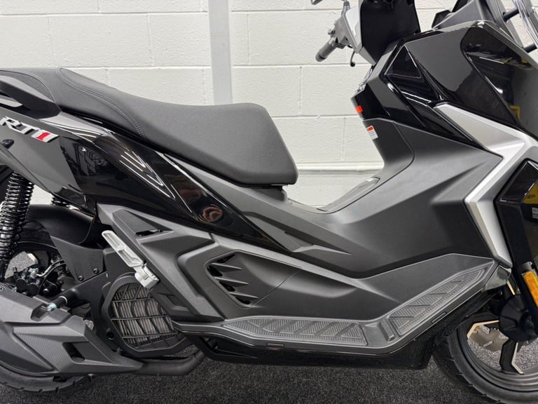 LEXMOTO RT1 125 ** BRAND NEW MODEL - FREE DELIVERY - 2 YEAR WARRANTY **