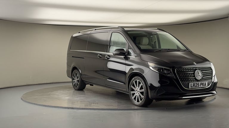 image for 2025 Mercedes-Benz V-Class 2.0 V220d Premium MPV 5dr Diesel G-Tronic+ Euro 6 (s/s) (8 Seat, Extra...