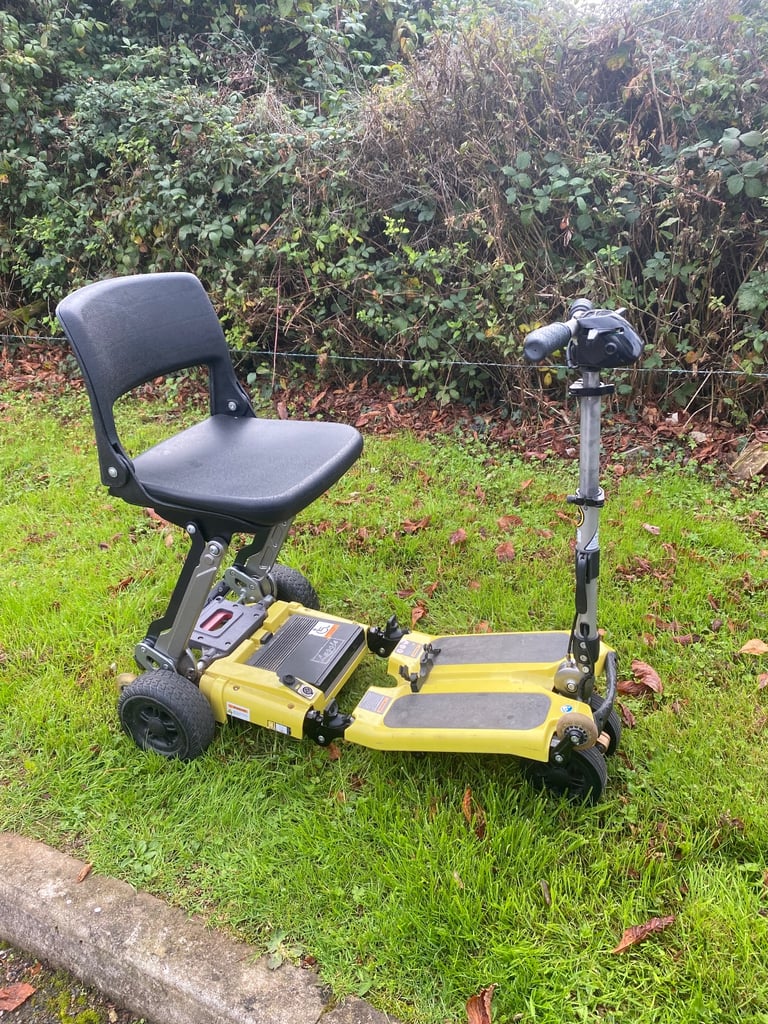 Luggie Elite Folding Mobility Scooter 