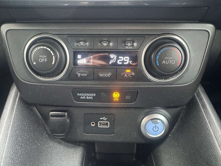 2022 Nissan Leaf Leaf Acenta 5dr Hatchback Electric Automatic