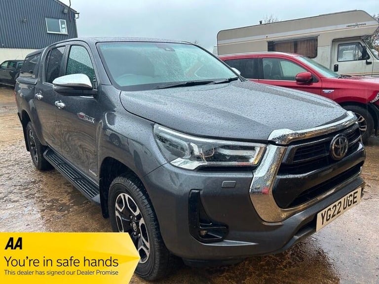 2022 Toyota Hilux Invincible D/Cab Pick Up 2.4 D-4D PICK UP DIESEL Manual