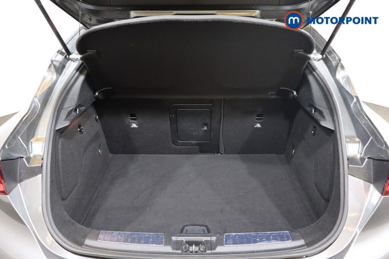 2017 Infiniti Q30 1.5d Premium Tech 5dr HATCHBACK DIESEL Manual